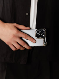 Arc Pulse for iPhone 16 Pro Max